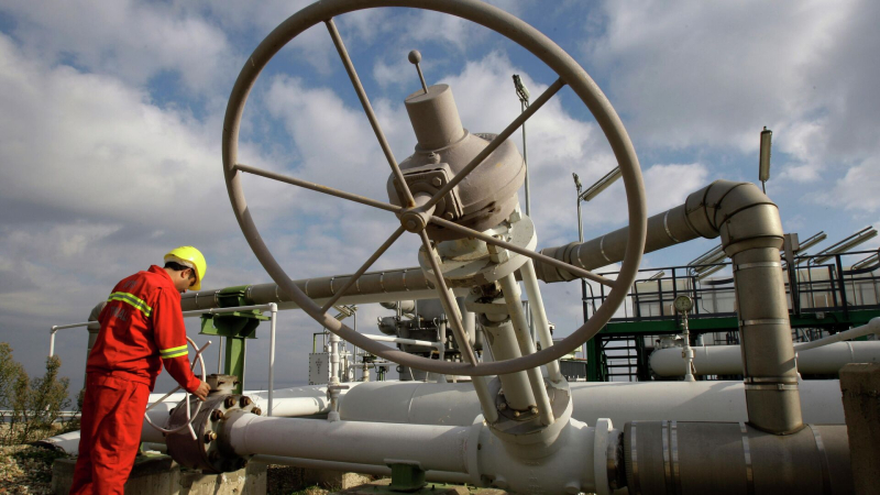 Глава Eni предупредил Европу о риске высоких цен на газ в январе 2027 года