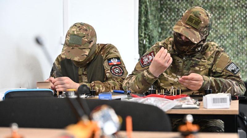 Около 40 тысяч военных поступили на службу в войска беспилотных систем
