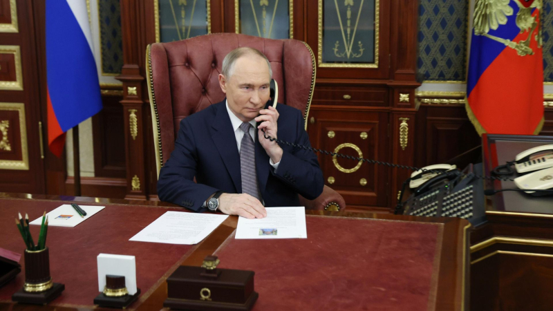 Путин и Алиев обсудили двустороннее сотрудничество и международную повестку