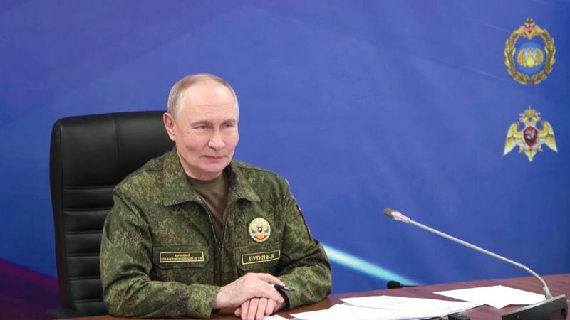 Путин отметил полное освобождение ЛНР и продвижение российских войск в ДНР