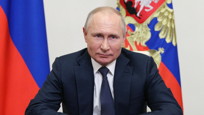 Путин поднял вопрос о присвоении звания генерала полковнику Картавкину