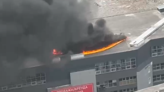 В Красногорске вспыхнул пожар в торговом центре