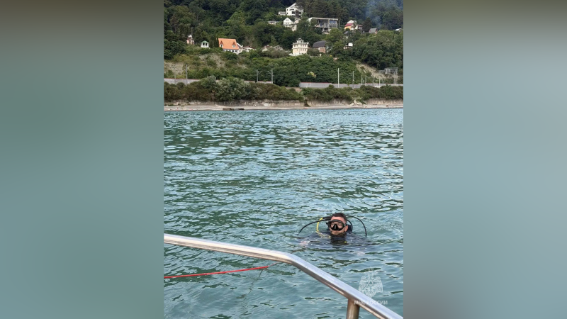 В Сочи мужчина утонул в море во время шторма