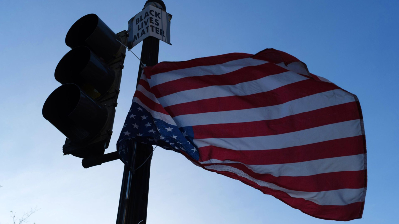 Адвокат предупредил о мерах борьбы против туризма для родов в США