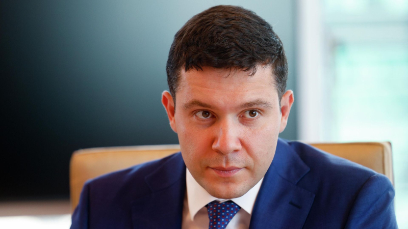 Алиханов назвал современный тренд в транспорте