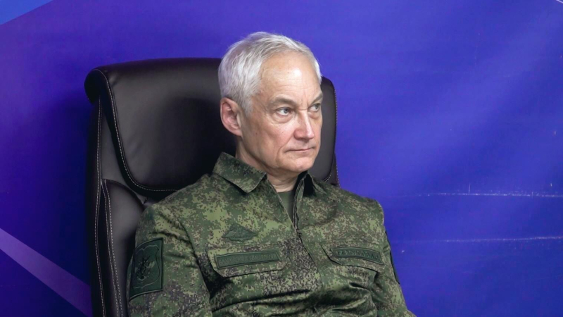 Белоусов поздравил военнослужащих, освободивших Белый Колодезь