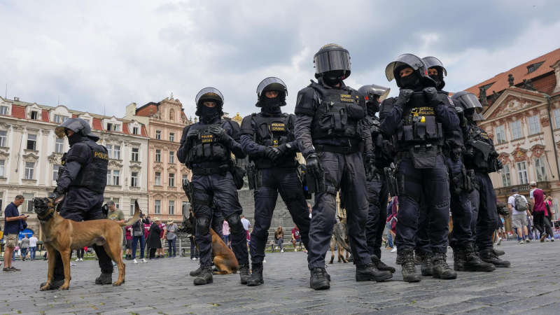 Чехия за три месяца выдворила вдвое больше украинцев, чем за весь 2025 год