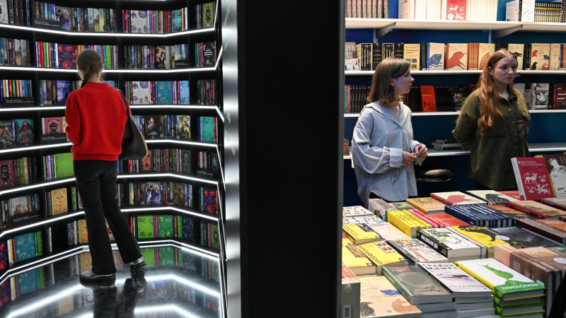 Эксперт рассказал, как отличить настоящую книгу от нейросетевой подделки