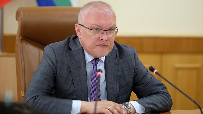 Кировский губернатор предложил поддержать вернувшихся на Родину россиян