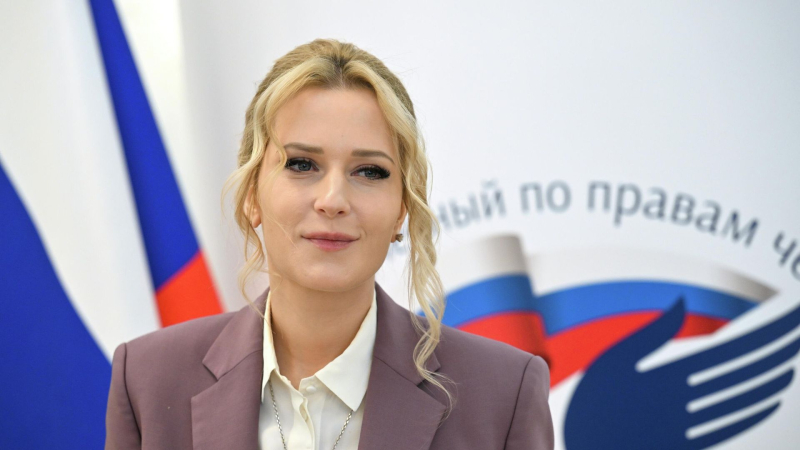 Лантратова предложила продлить срок переоформления инвалидности