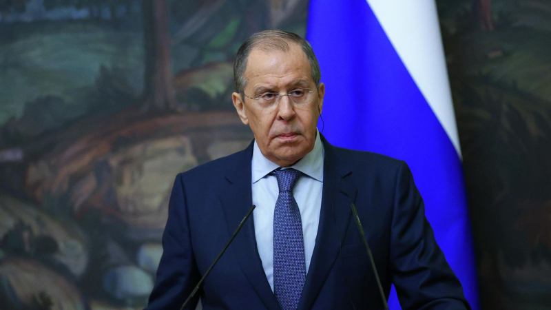 Лавров рассказал, что иногда прогуливал уроки в школе