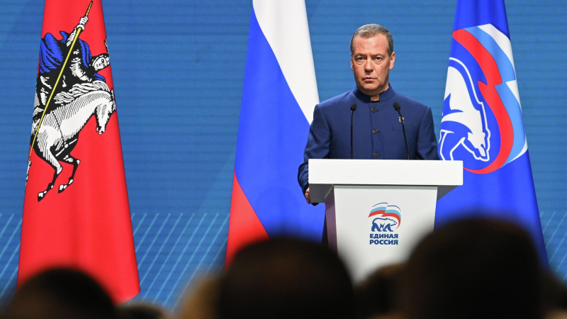 Медведев рассказал о ресурсе прочности России