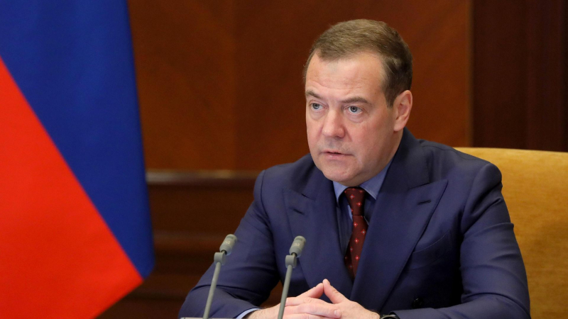 Медведев выразил уверенность в работе ветеранов СВО в парламенте