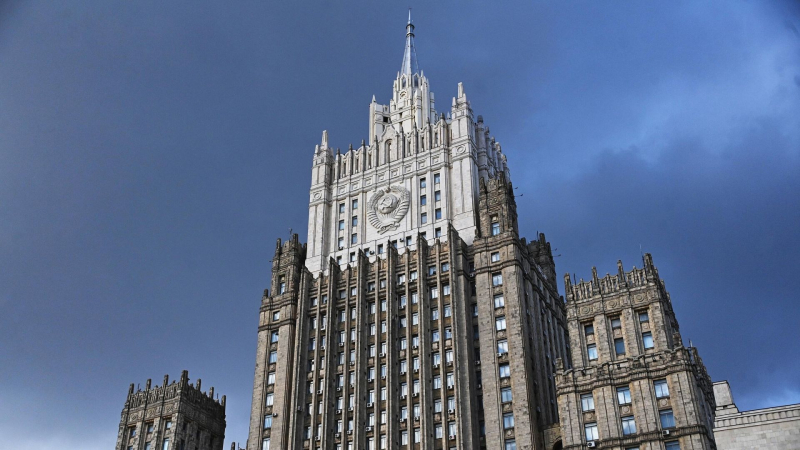 МИД прокомментировал отказ медиков в Латвии помочь русскоязычному пациенту