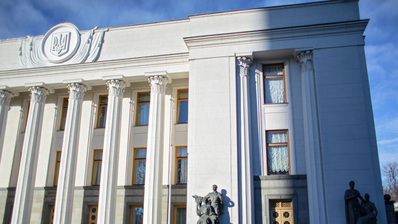 Минобороны Украины готовит радикальные меры по мобилизации, заявил депутат