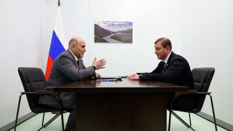 Мишустин встретился с главой Республики Алтай