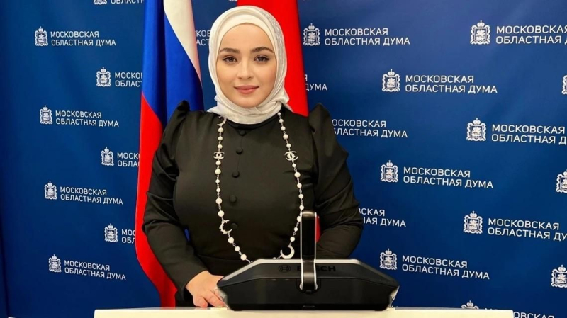 Мужчине, напавшему на певицу в Дагестане, не стали избирать меру пресечения