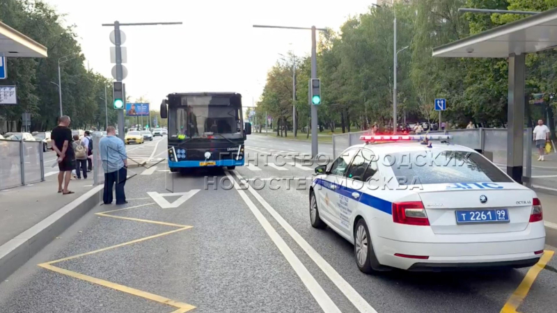 На Широкой улице в Москве произошло ДТП с участием пешехода и автобуса