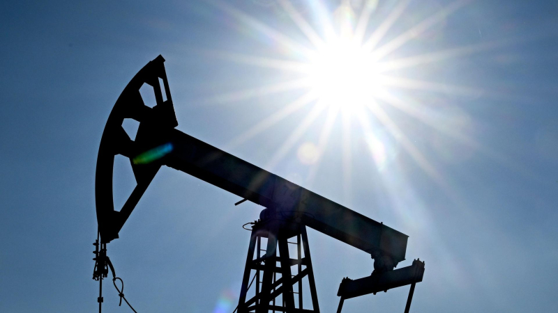 Нефтяные цены растут на фоне новой эскалации на Ближнем Востоке