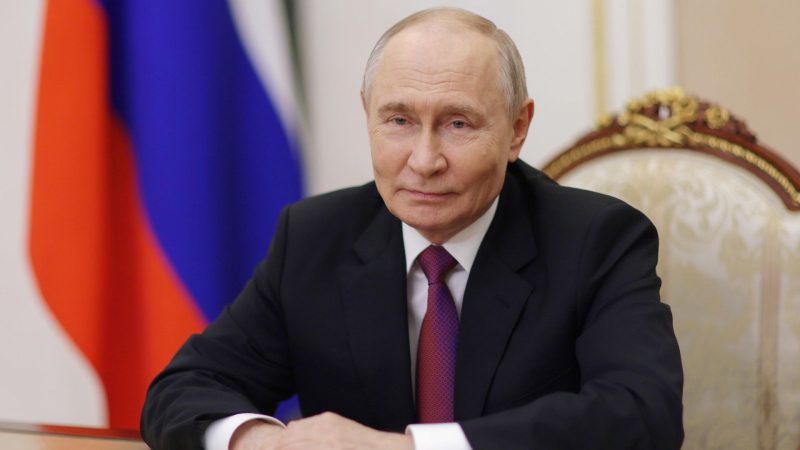 Педагог из Карелии рассказал Путину, как встретил свою невесту