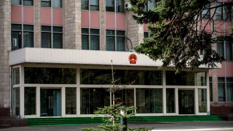 Посол КНР заявил о необходимости введения полного безвиза с Россией