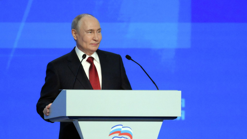 Путин поблагодарил россиян, поддерживающих бойцов СВО