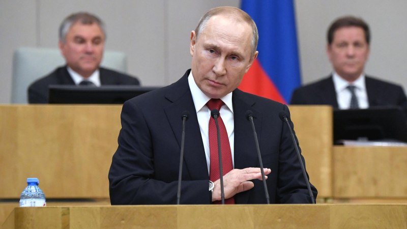Путин подписал закон о рекламе услуг по организации обращения криптовалют