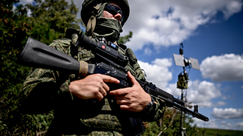 Российские военные за сутки уничтожили 215 пунктов управления БПЛА ВСУ
