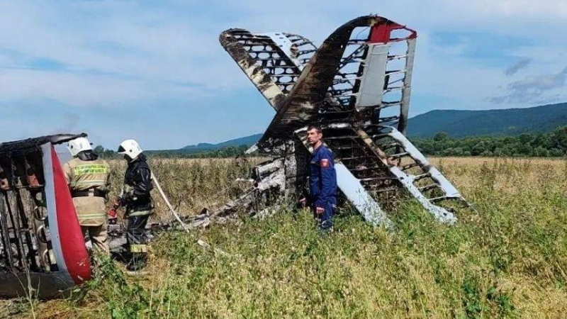 СК назвал основные версии жесткой посадки Ан-3 на Сахалине