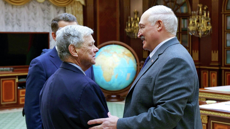 Спецпосланник Трампа оскорбил лидеров ЕС на встрече с Лукашенко
