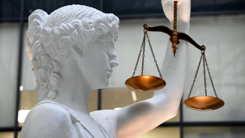 Суд арестовал главу Польского олимпийского комитета Песевича