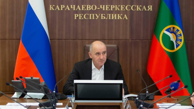 Темрезов рассказал о новом корпусе школы, который открыл Путин