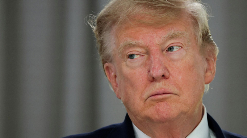 Трамп назвал Канаду одним из главных нарушителей режима пошлин