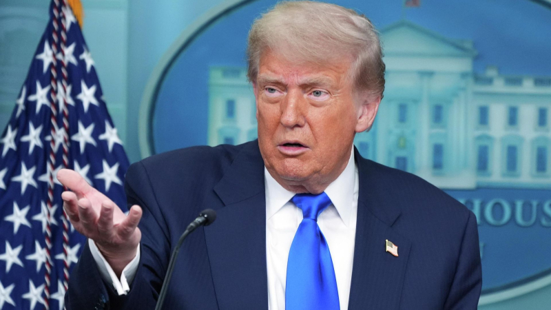 Трамп заявил, что все еще настроен на заключение сделки с Ираном