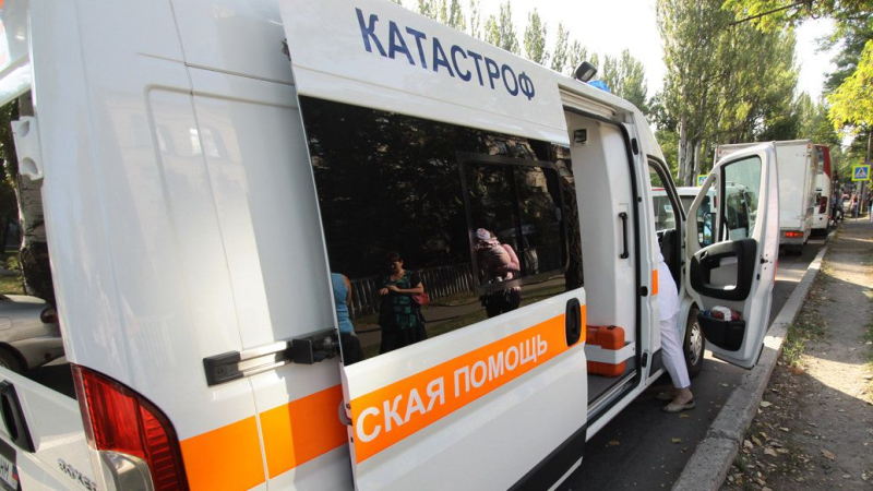 В Донецке при атаке беспилотника пострадали женщина