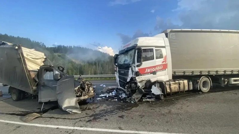 В Красноярском крае один человек погиб и один пострадал в ДТП