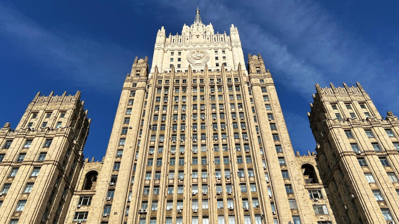 В МИД готовы в сжатые сроки организовать контакты с США по Украине