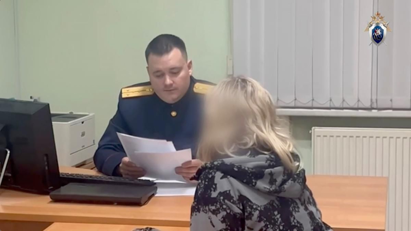 В Подмосковье арестовали женщину, столкнувшую с балкона трехлетнюю дочь
