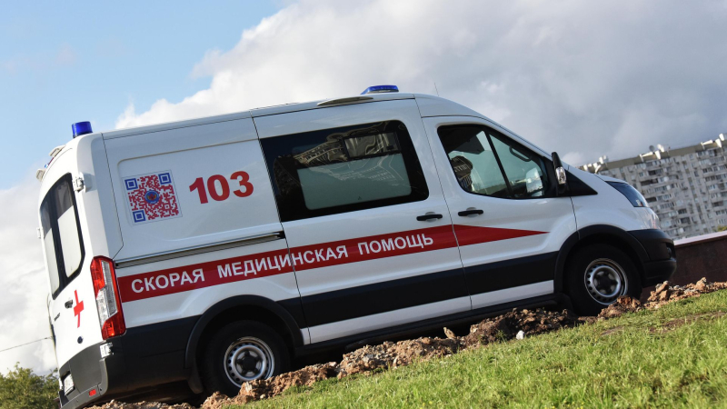 В Саратове двухлетний мальчик пострадал при падении с третьего этажа