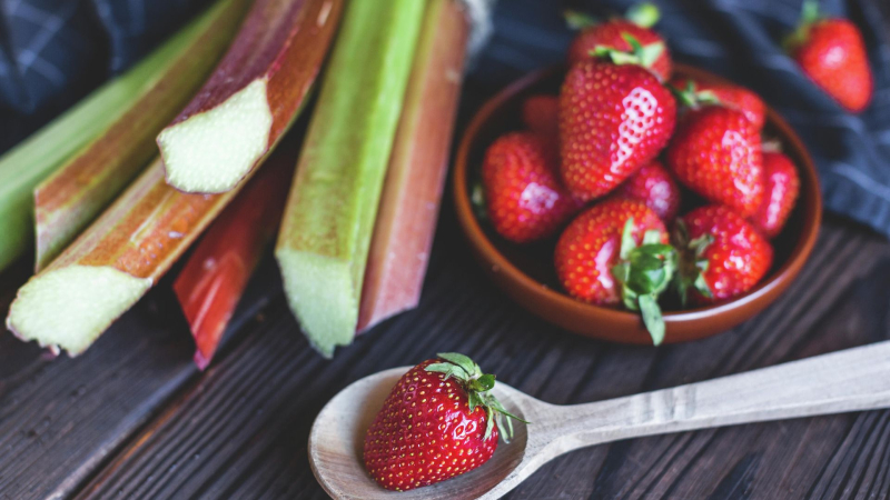 Врач развеяла миф о лечении простуды ревенем