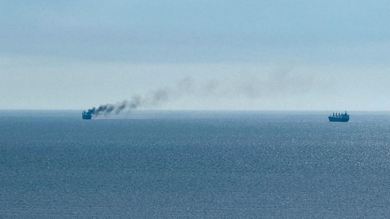ВС России поразили судно с вооружением для ВСУ в Черном море