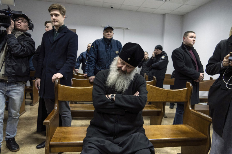 "Зачистить полностью". Кого не возьмут в "дивный новый мир" Зеленского