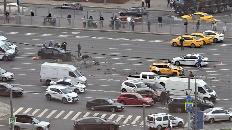 Число пострадавших в ДТП на Кутузовском проспекте увеличилось до трех