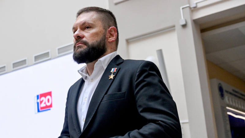 ЕР поддержит кадровые проекты для ветеранов СВО, заявил Поддубный