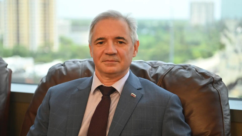 Консульство в Хьюстоне готово принять любое число россиян на выборах в Думу