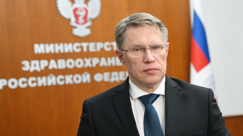 Мурашко заявил о снижении показателя младенческой смертности в России