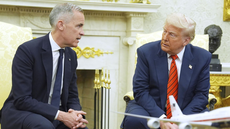 Премьер Канады заявил, что регулярно обсуждает с Трампом Украину
