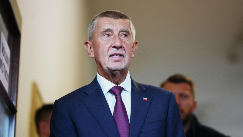 Путь, по которому сейчас идет мир, ведет прямо к вратам ада, заявил Бабиш