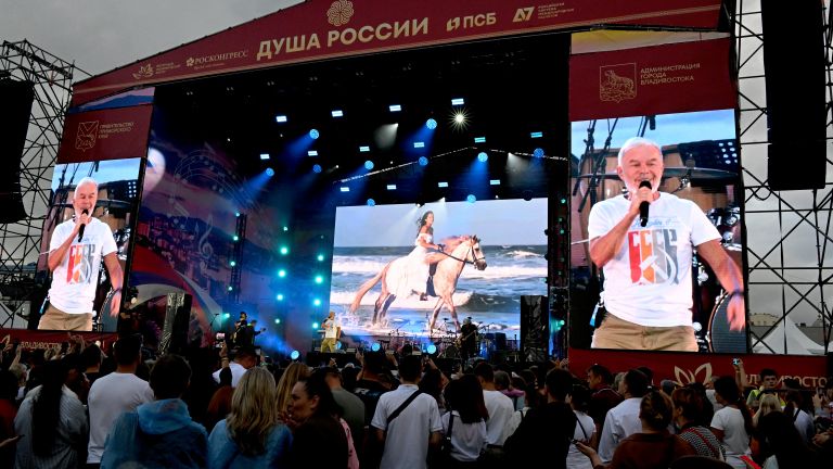 Путин отметил важность соцсферы и креативных индустрий на Дальнем Востоке