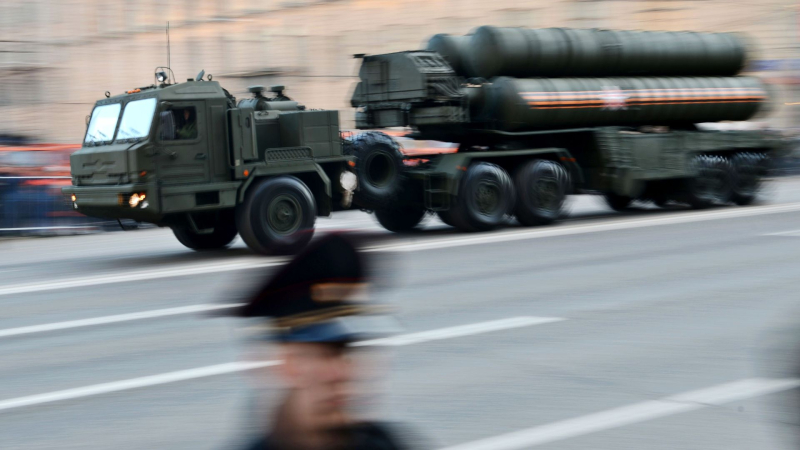 Россия опережает противников по производству оружия, пишут СМИ